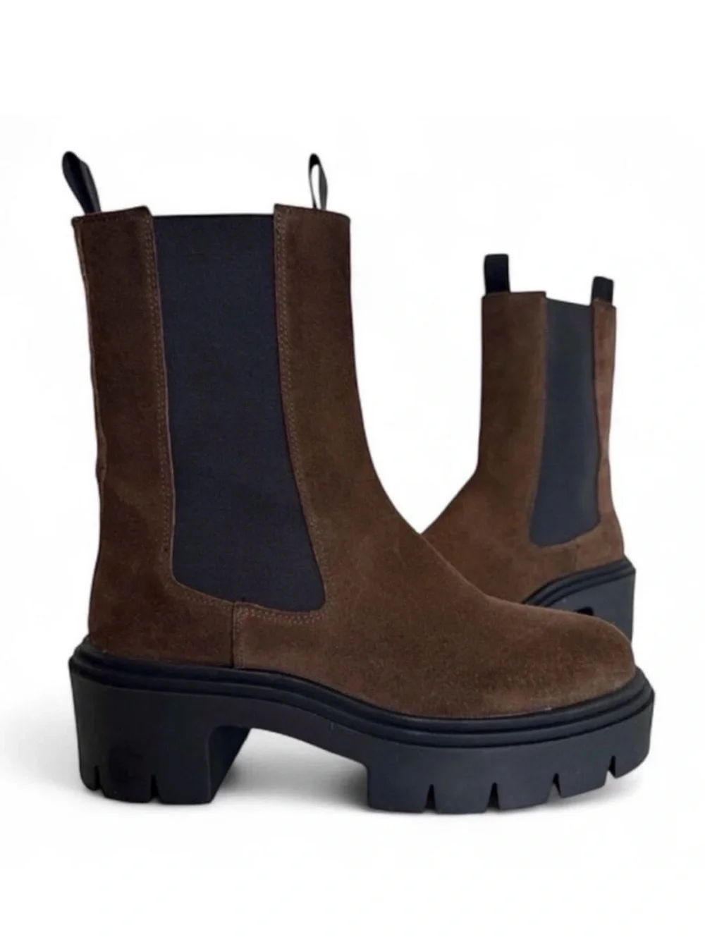 Steve Madden Wisteria Brown Suede Chelsea Lug Boots 100% leather